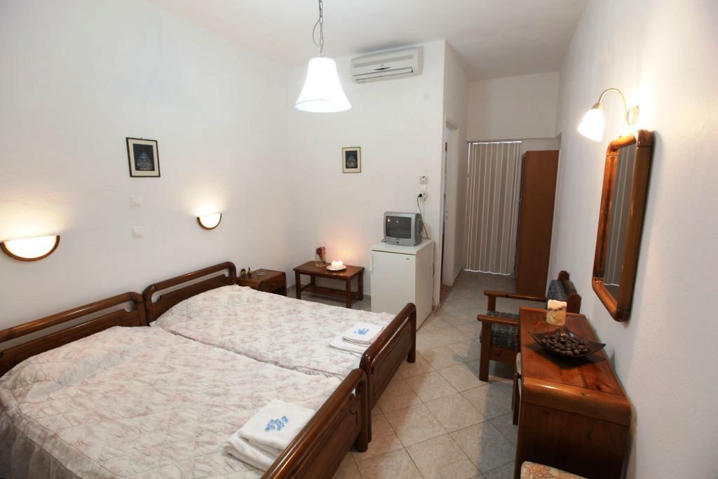 Mina Beach Agios Stefanos  Exterior photo